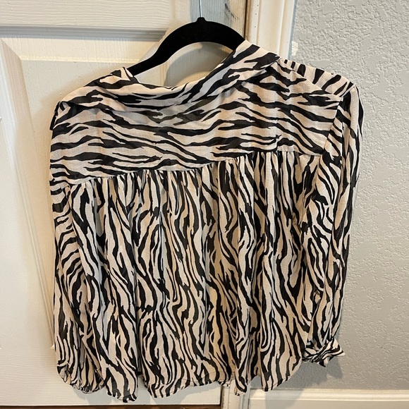 Free people zebra button down - Picture 3 of 4